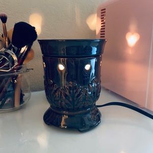 Scentsy wax warmer!! RARE